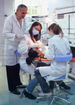 "Klinika Dentare Dhori Hanxhari" ULJE CMIMESH -50% PERFITONI - 1