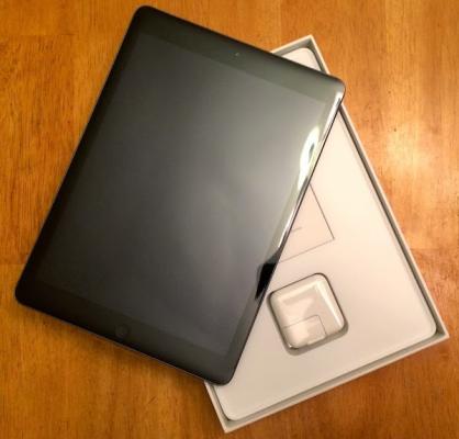 Apple-iMac-Macbook-iPad-Samsung tab - 1
