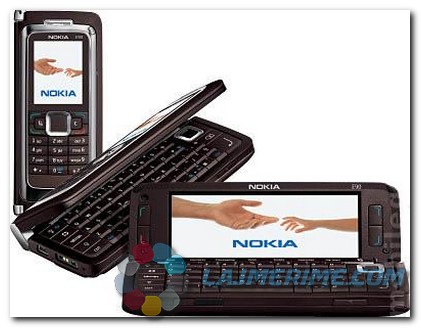 Nokia E90 Communicator - 470 Euro  - 1