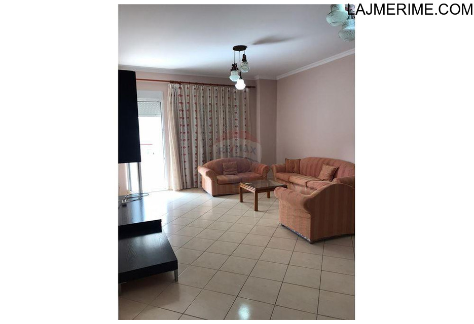 Apartament - Me Qira - Vlorë, Shqipëri Jepet Apartament 1+1 Qira te Conad 18,000 ALL   [Qera Mujore] - 1